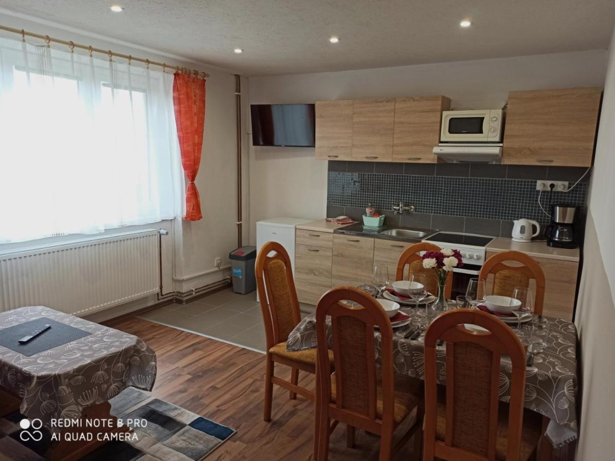 Apartman U Vrbu Черна-в-Пошумави Экстерьер фото
