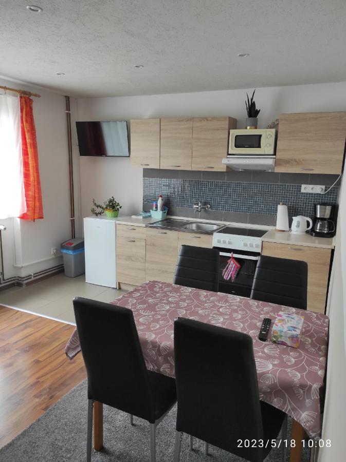 Apartman U Vrbu Черна-в-Пошумави Экстерьер фото